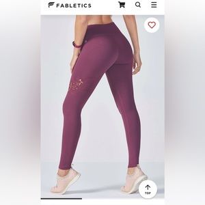 Fabletics Rocio leggings with lace cutouts